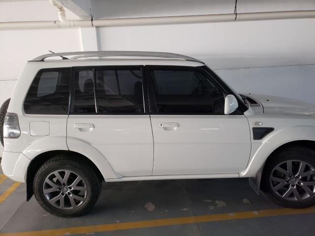 Mitsubishi Pajero Tr4 4x2 - Foto 2