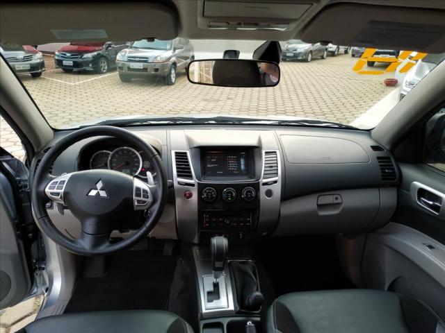 MITSUBISHI PAJERO 3.2 HPE 4X4 7 LUGARES 16V TURBO INTERCOOLER DIESEL 4P AUTOMÁTICO - Foto 8