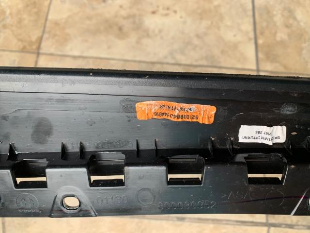 Acabamento coluna porta lado esquerdo jeep renegade original - Foto 3