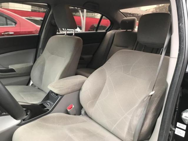 Honda Civic LXS 1.8/1.8 FLEX 16V AUT. - Foto 8