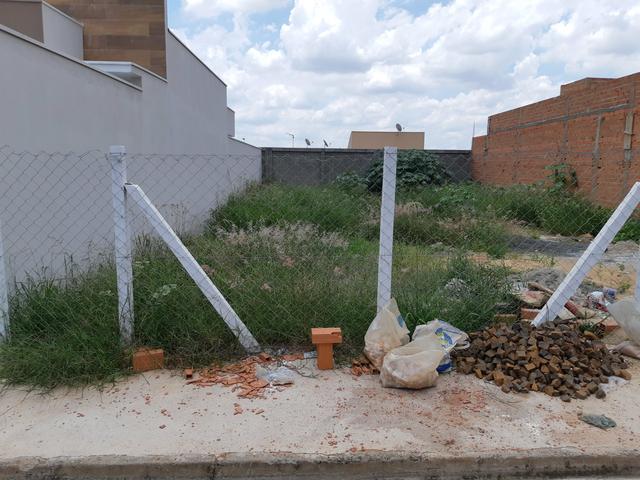 Terreno 150m2 - Já aterrado!