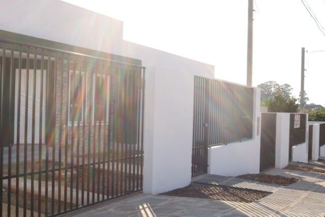 Casa com 2 dormitórios, porém com opção para 3 dorms, averbada e nova no Santa Candida - Foto 5