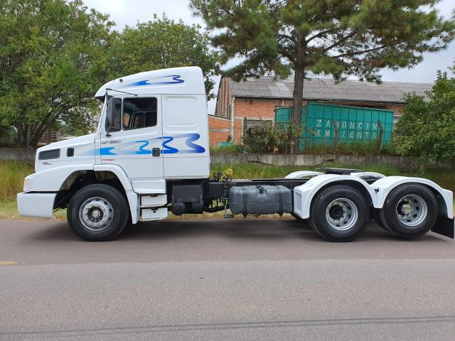 Mb 1938 Trucado Teto Alto Canelinha 2005 Com Garantia 3 meses - Foto 3