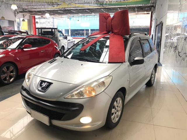 PEUGEOT 207 SW XR 1.4 8V FLEX 4P - Foto 6