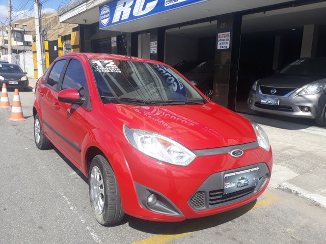 FIESTA SEDAN 1.6