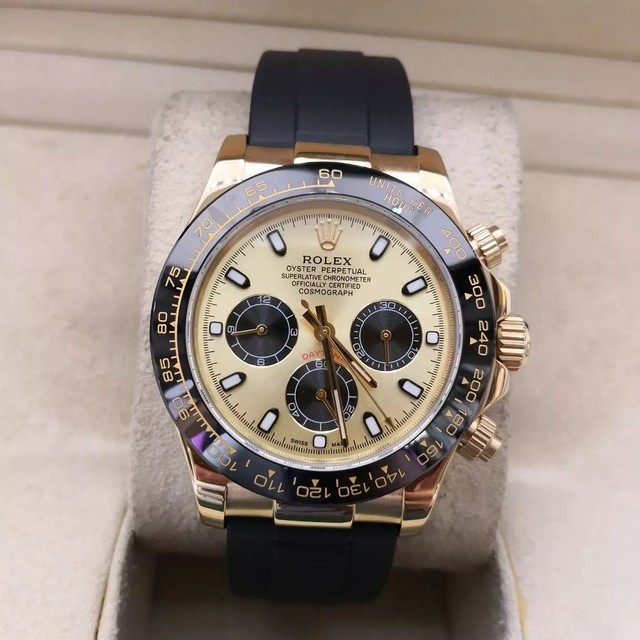 Relógio Rolex Daytona Gold Borracha 