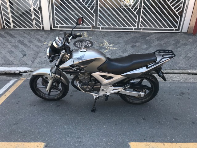 HONDA TWISTER