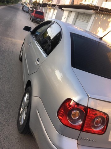 POLO SEDAN COMPLETO