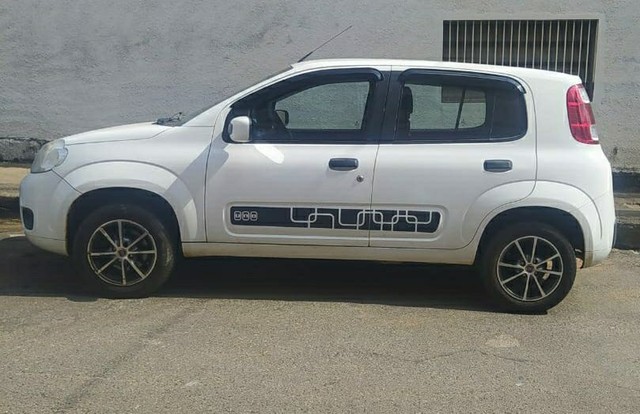 FIAT UNO CELEBRATION ECONOMY 1.4 COMPLETO