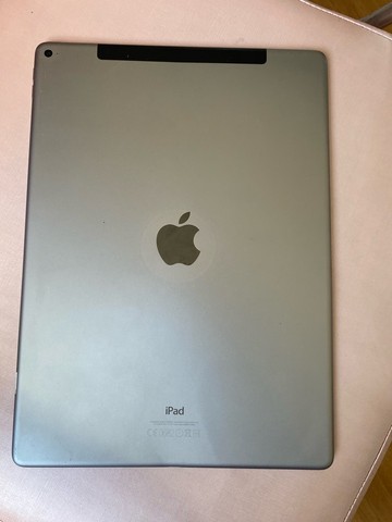 iPad 12,9 1 geração ( TELA TRINCADA)