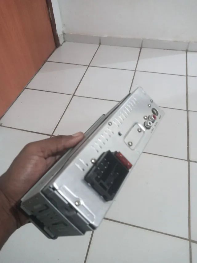 Rádio som automotivo JBL  - Foto 3