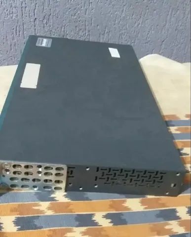 Switch De Rede 24 Portas 100 Mbps