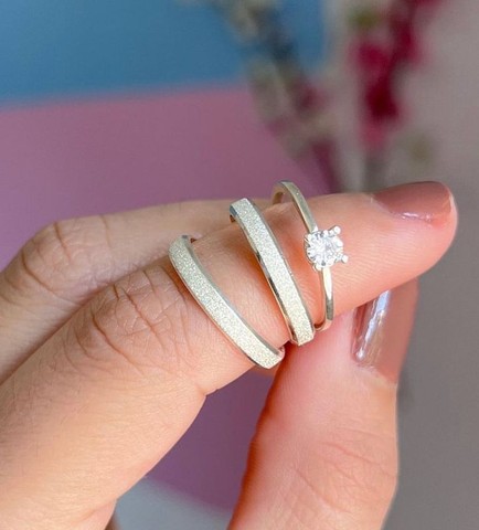 Aliança de prata 4mm de largura c/ anel solitário. ( Fábricamos  diversos modelos ) - Foto 5