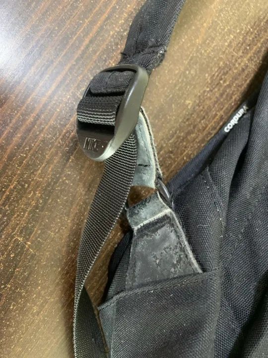 Mochila Nike Preta - Usada - Foto 4