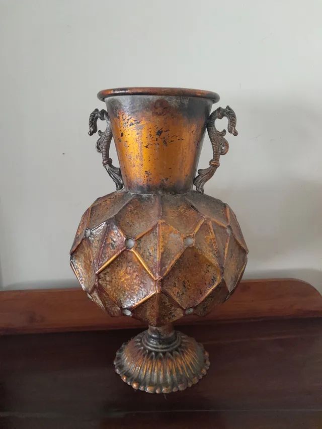 Vaso Francês centenário em metal - Foto 2
