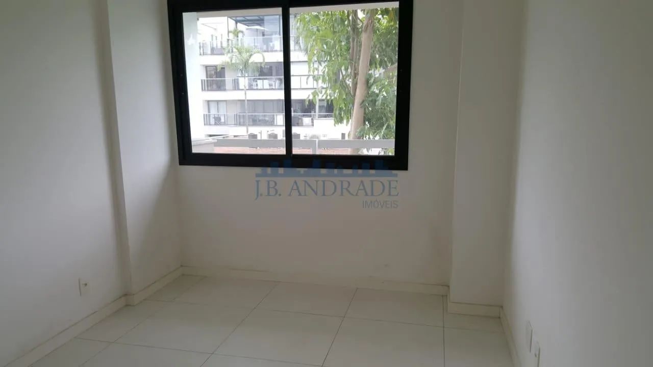 Recreio dos Bandeirantes, condomínio com lazer, cobertura 3 quartos para alugar ou vender. - Foto 9