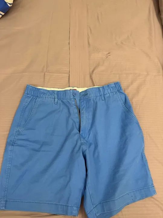 Bermuda Levis tamanho 44