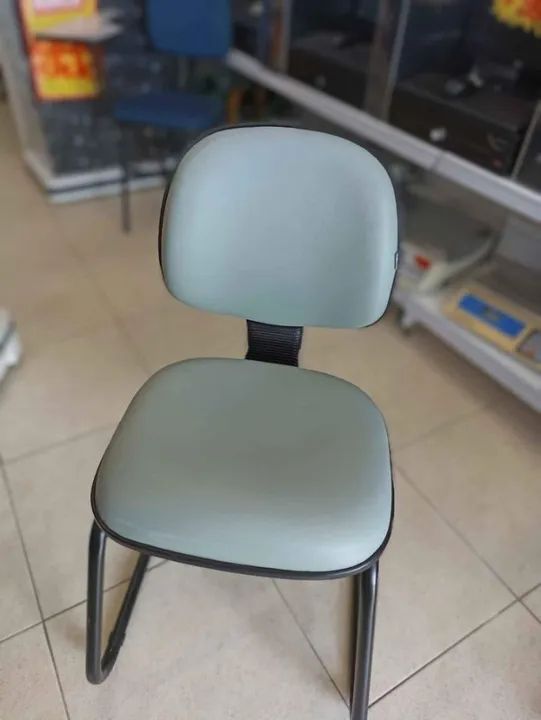 Cadeira para Espera Fixa Verde Claro por apenas 199,00 Peça Única  - Foto 4