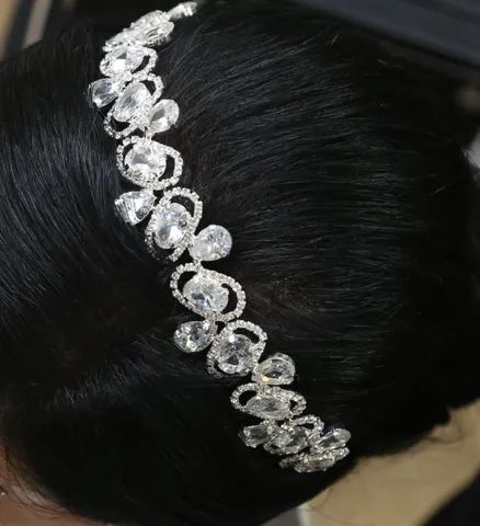 Coroa tiara strass e cristais noiva seminova em perfeito estado - Foto 5