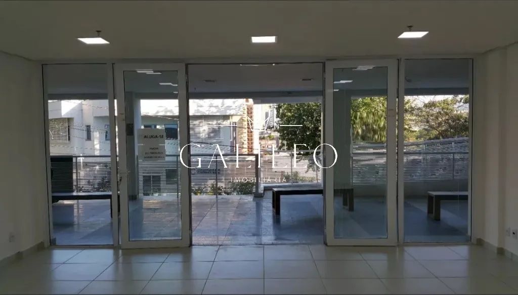 Sala / Loja térrea á Venda no edifício Golden Office, Chácara Urbana - Jundiaí - SP