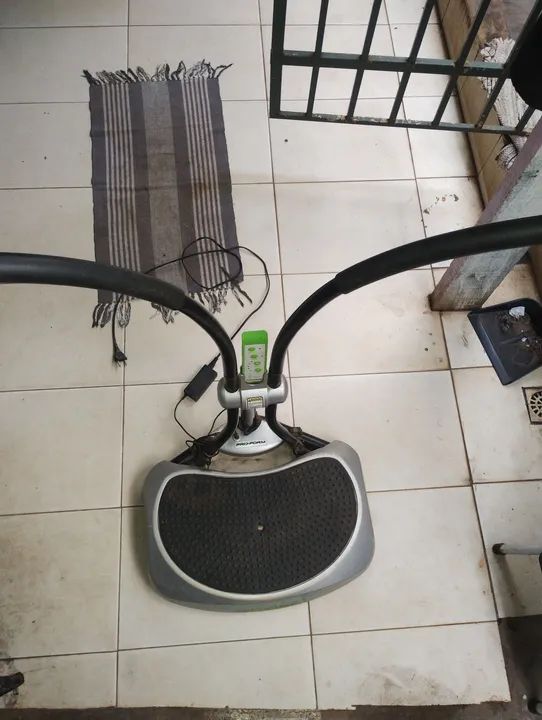 Plataforma Vibratória Pro Form - Exercícios Completos - Foto 3