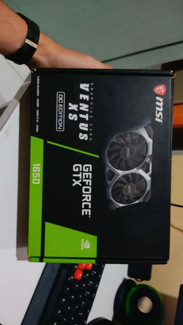Placa de video GTX 1650 4bg ventus xs com caixa em ótimo estado