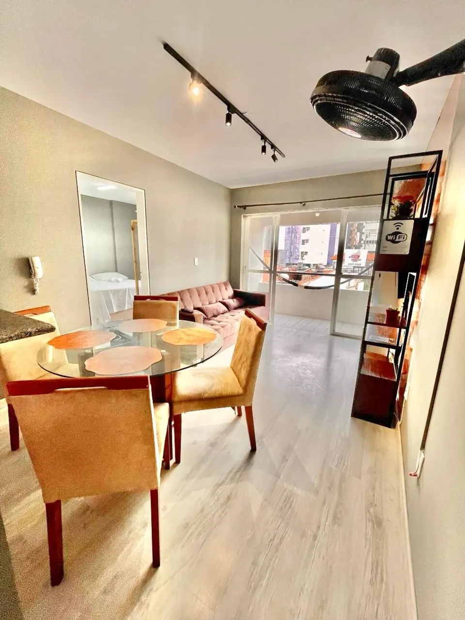Quarto e sala em Ponta Verde - Maceió - AL, por R$525.000,00.
