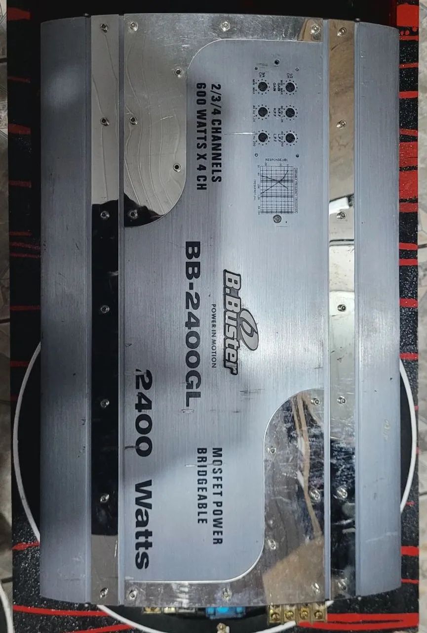 Amplificador B. Buster BB-2400GL 2400 Watts
