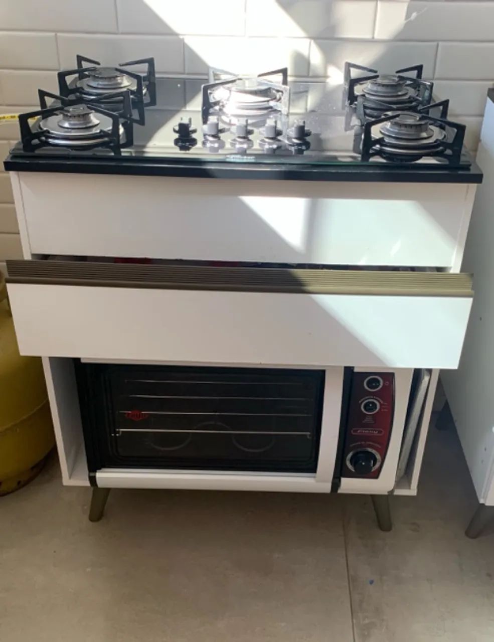 Fogão cooktop 5 bocas com armário MDF