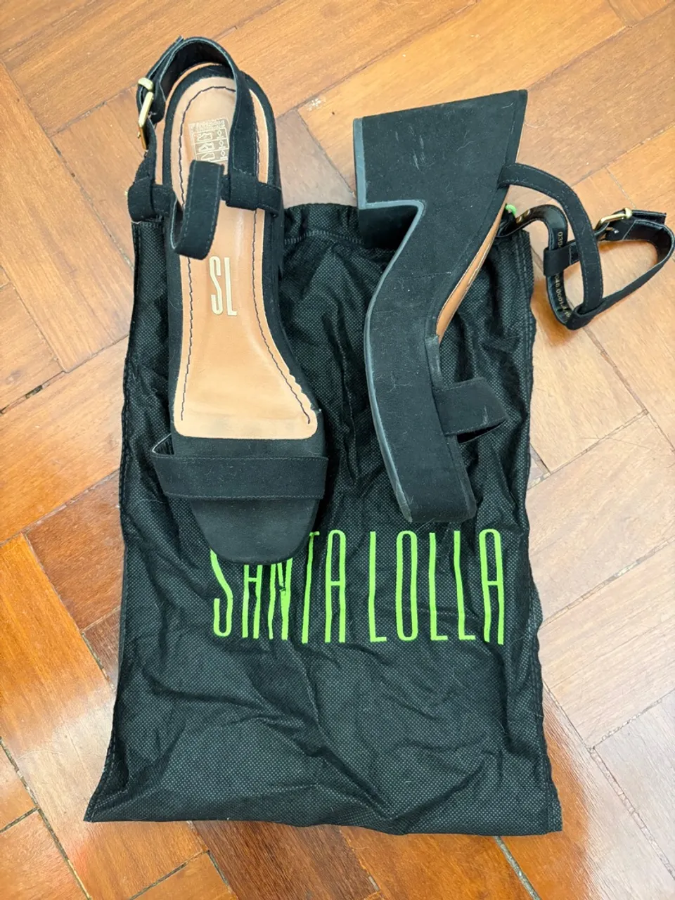 Sandália nova Santa Lolla Preta - Salto Bloco