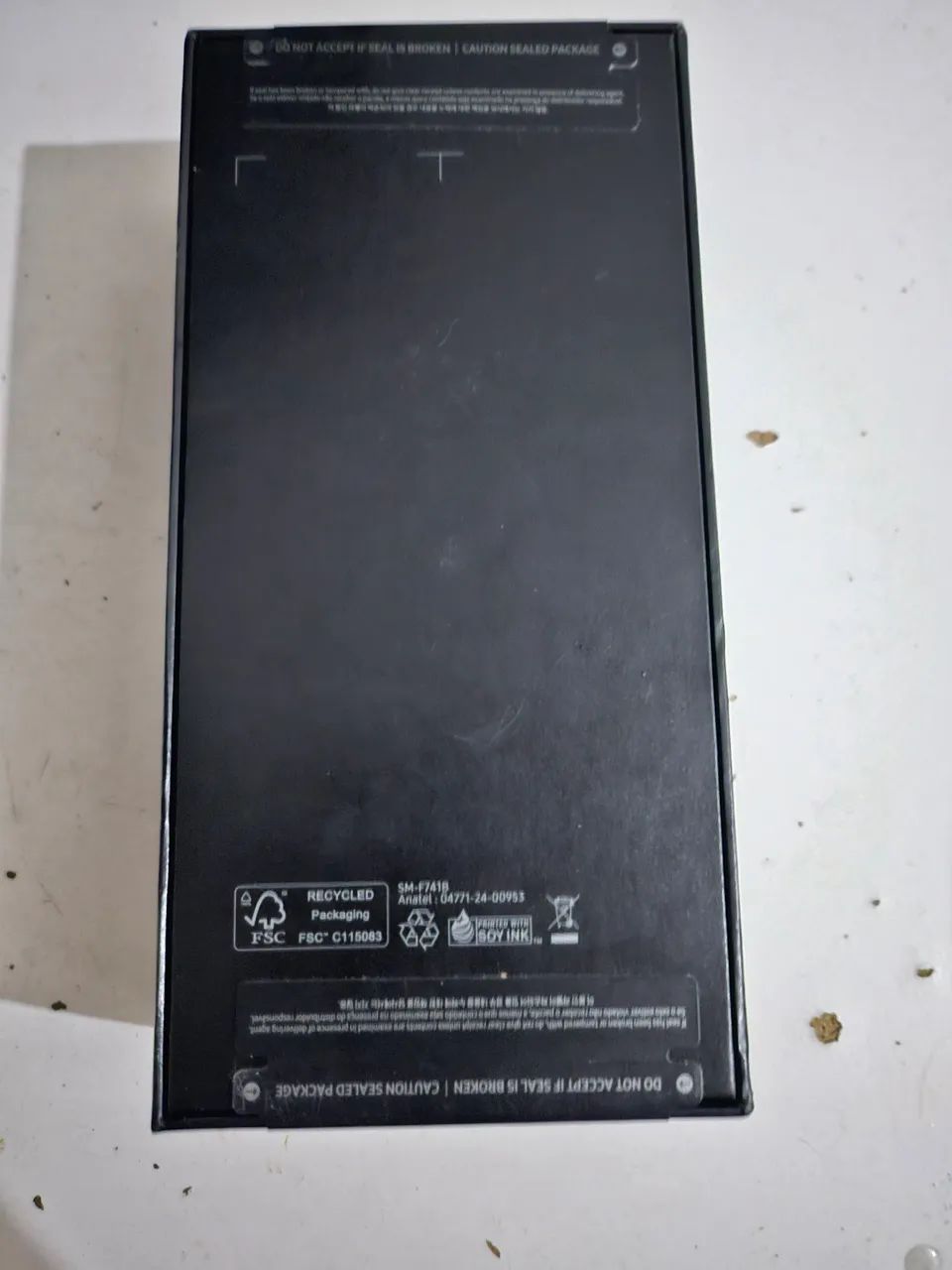Samsung Galaxy Zflip6 - Novo Lacrado <br> - Foto 5