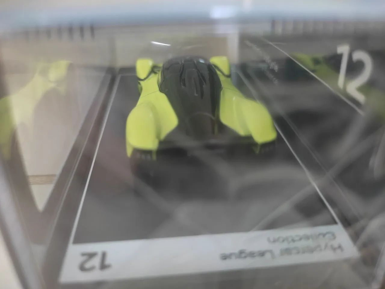 Miniatura aston martin valkyrie poster cars 1:64 - Foto 3