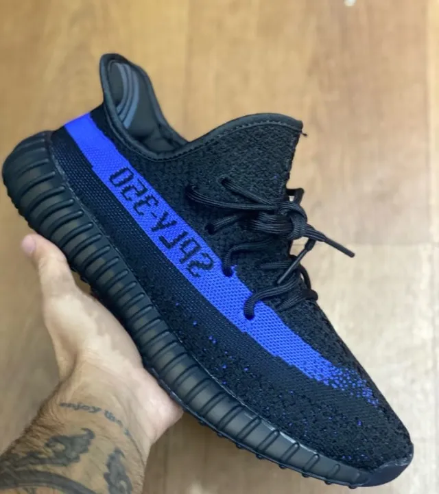 Adidas Yezzy Boost - Premium