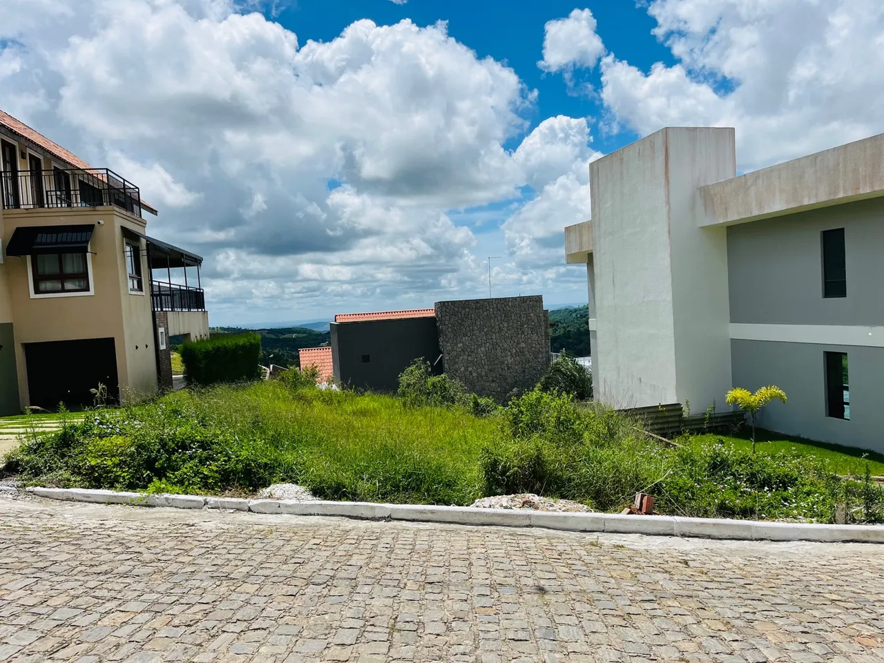 Terreno no Condomínio Caminho da Serra em Bananeiras, Oportunidade Única!