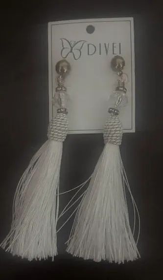 Brincos de tassel branco - NOVOS! - Foto 2