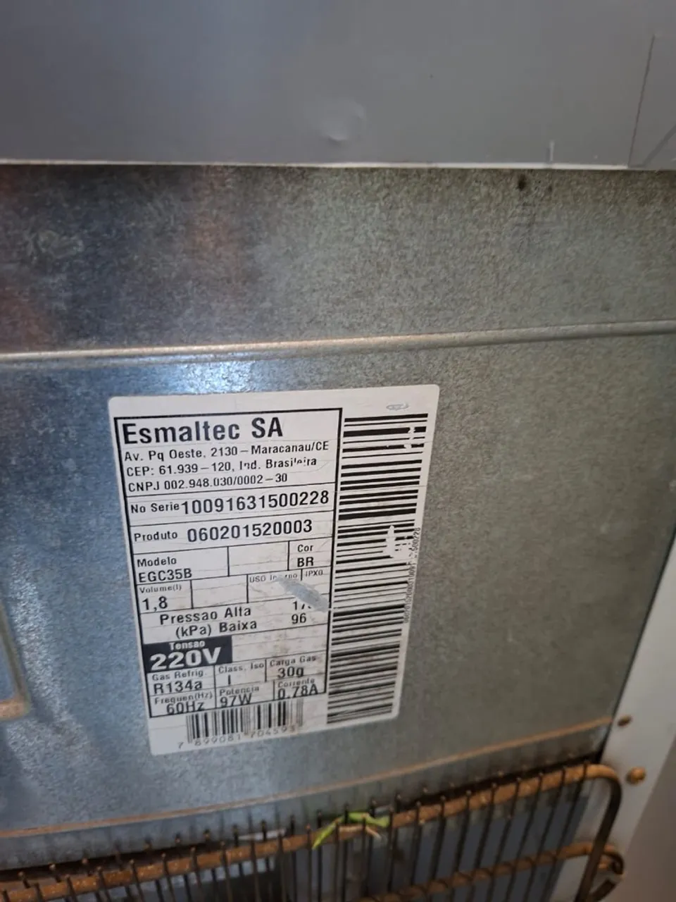Bebedouro Esmaltec EGC35B - Eficiência e praticidade!