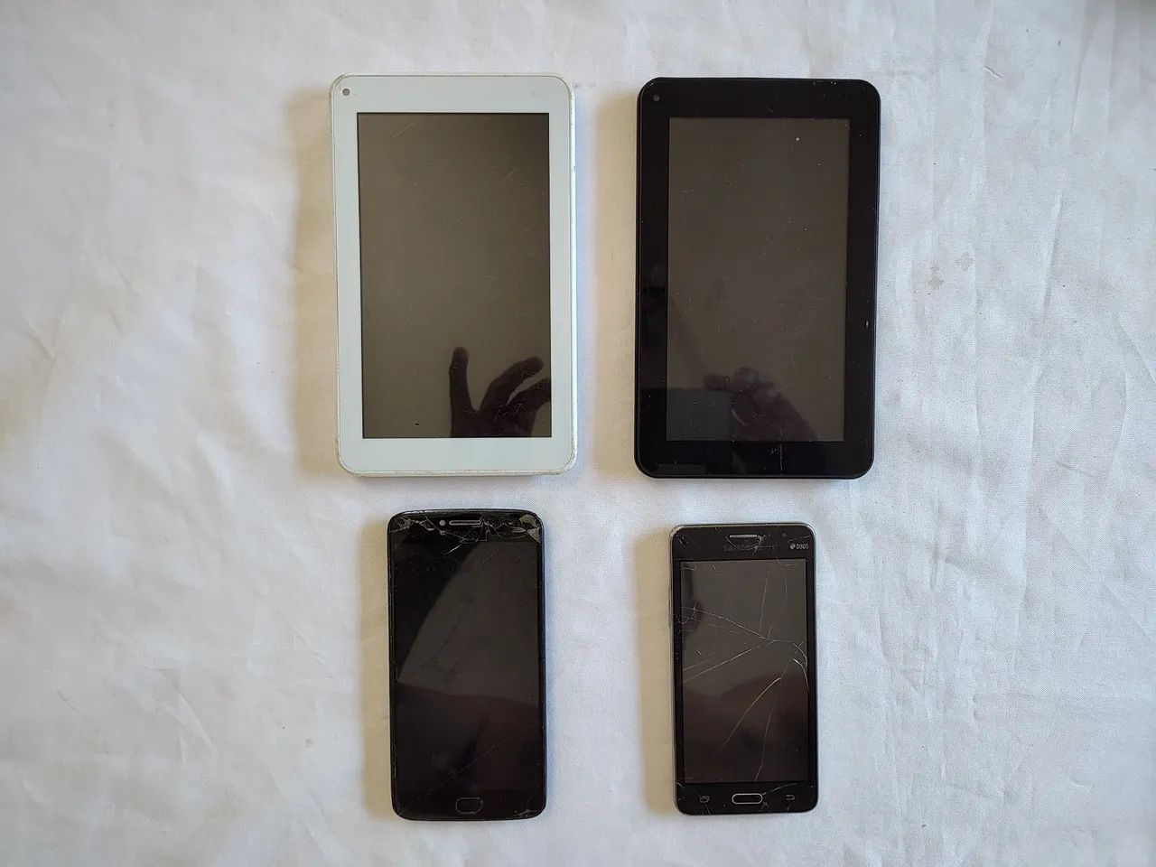 Lote Celulares Antigos - Para Tirar Peças - Leia o Anúncio! - Foto 3