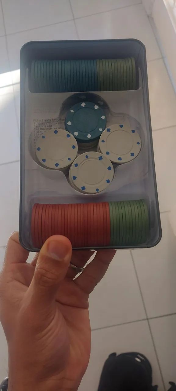 Kit de Poker Profissional 100 Fichas! - Foto 2