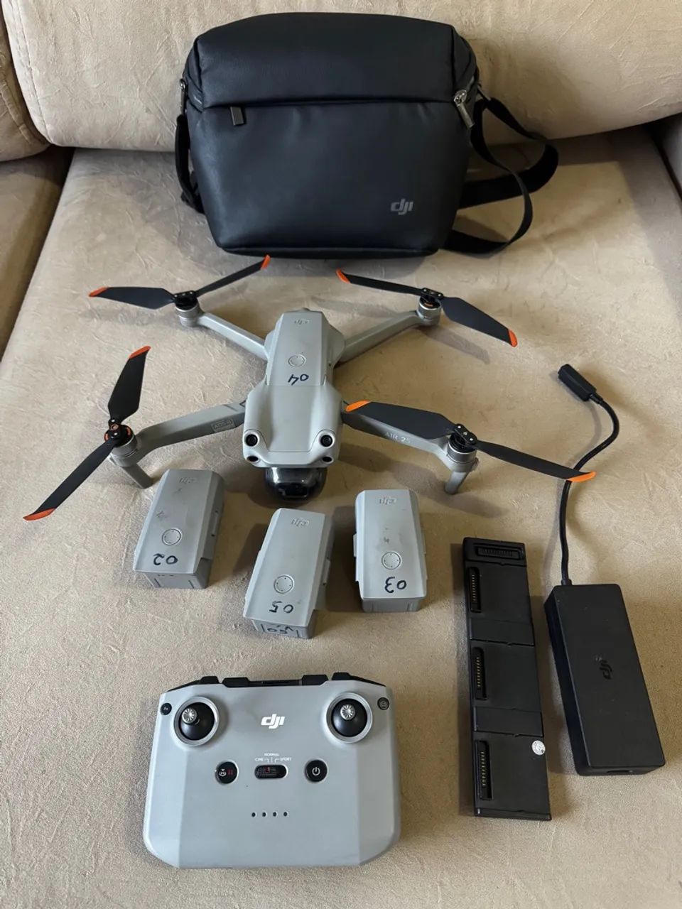 Drone DJI Air 2S com Acessórios