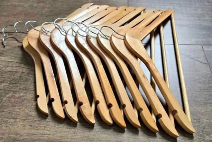 10 cabides por 70,00