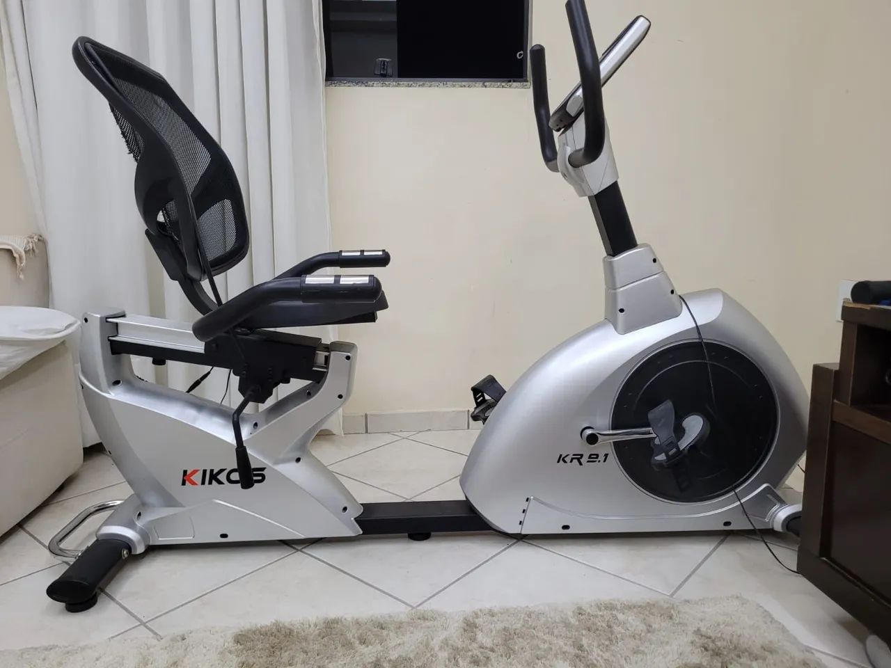 Bicicleta Ergométrica Kikos KR 9.1