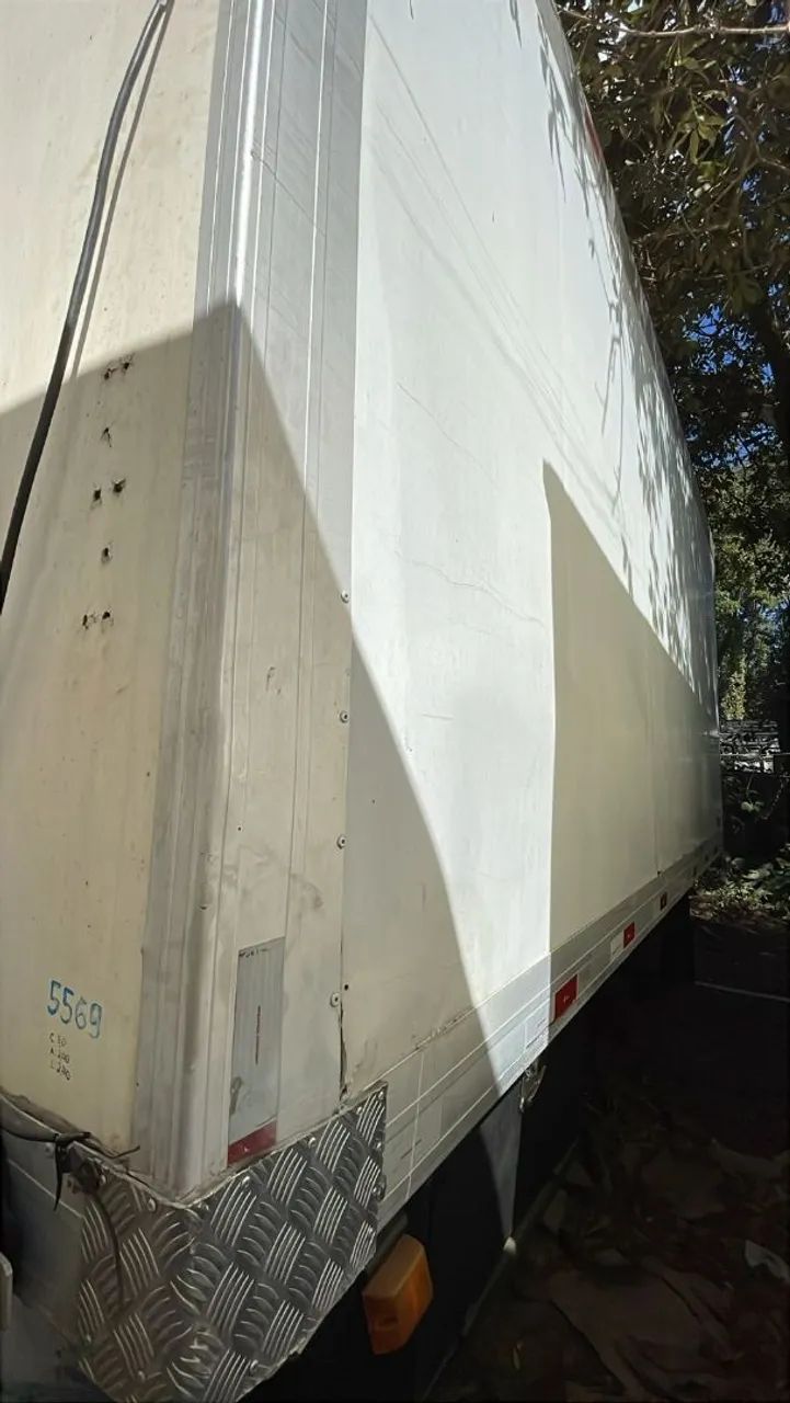 Baú de 5,0m Refrigerado  - Foto 4