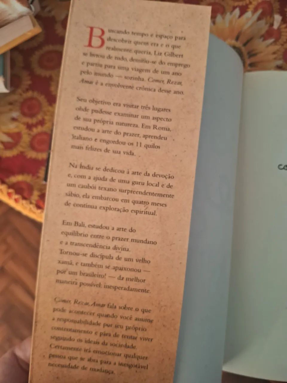 Livro - " Comer, Rezar Amar de Elizabeth Gilbert  - Foto 3