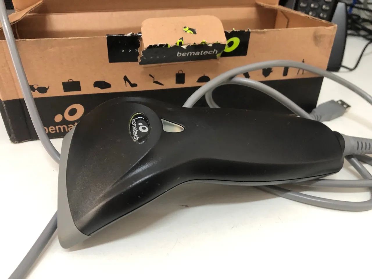 Leitor de código de barras Bematech