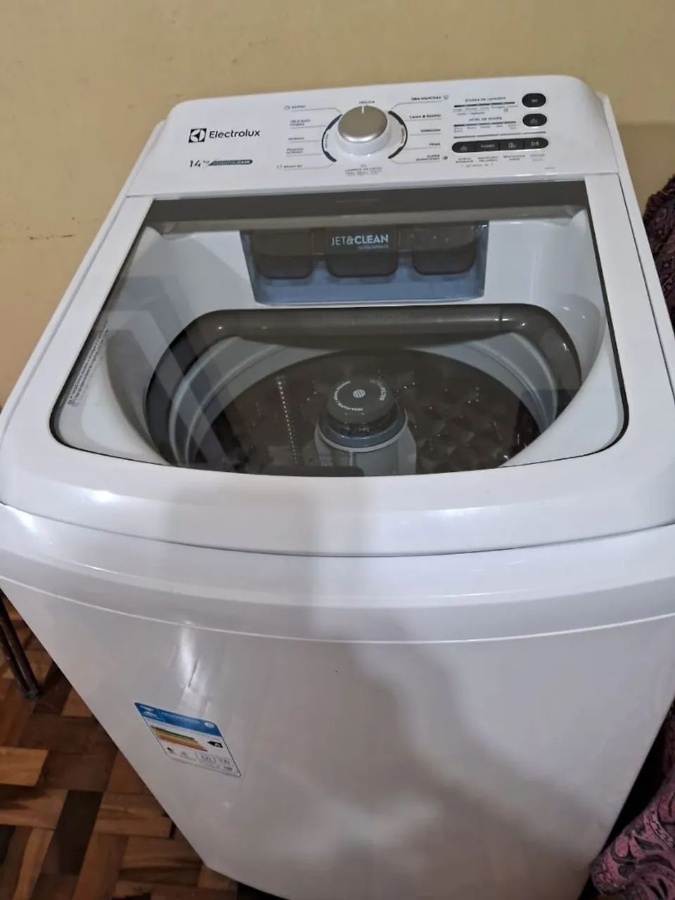 Máquina de Lavar Electrolux - Led 14kg
