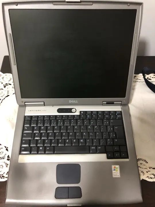 Notebook Dell latitude D505