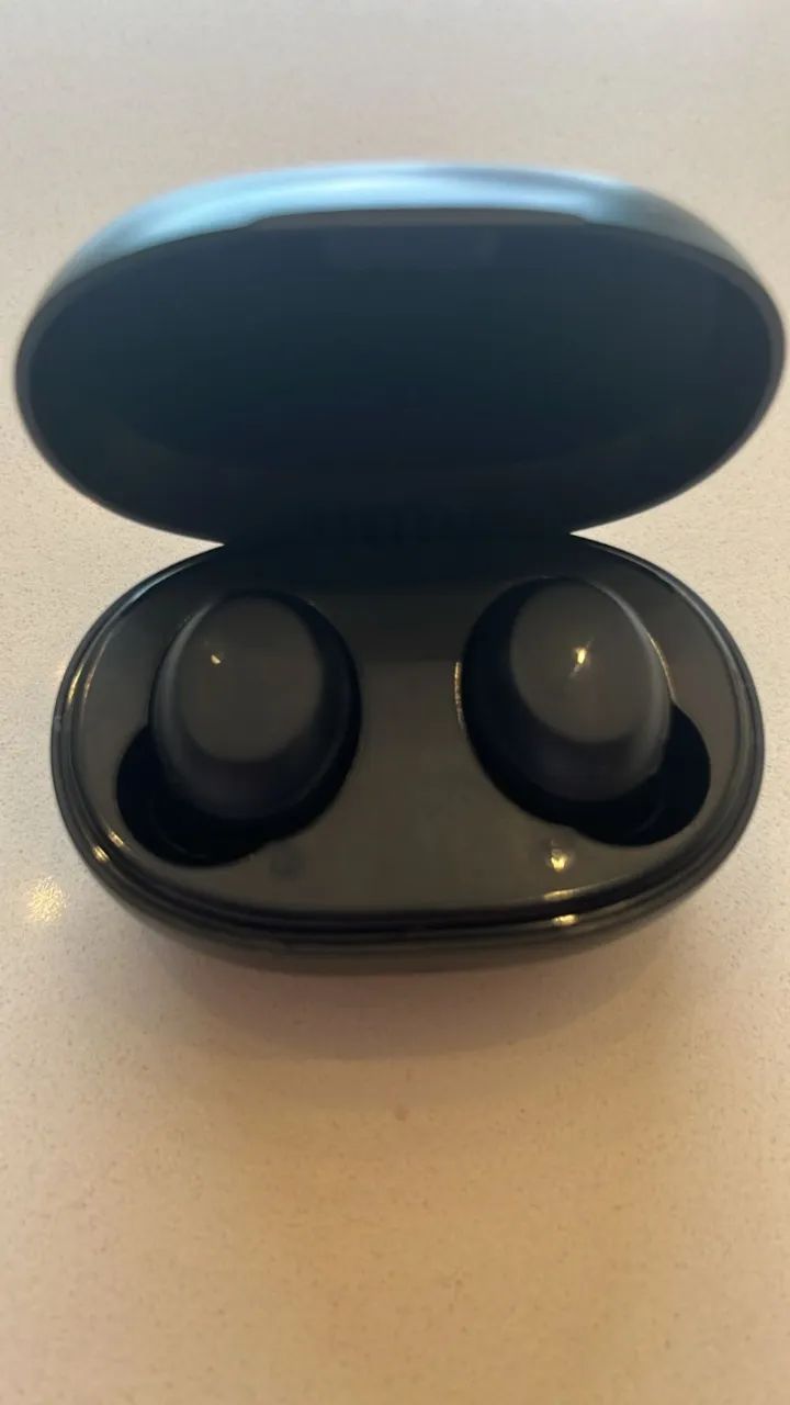 Fone de Ouvido Sem Fio Philips TAT1235 TWS Preto Bluetooth 5.1 Resistente à Água com Estoj