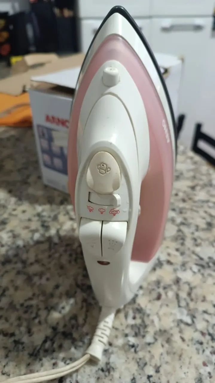 Ferro de passa a vapor  - Foto 2