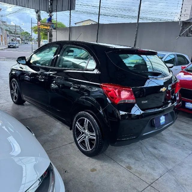 ONIX LT 1.0 2019 COMPLETO  - Foto 4