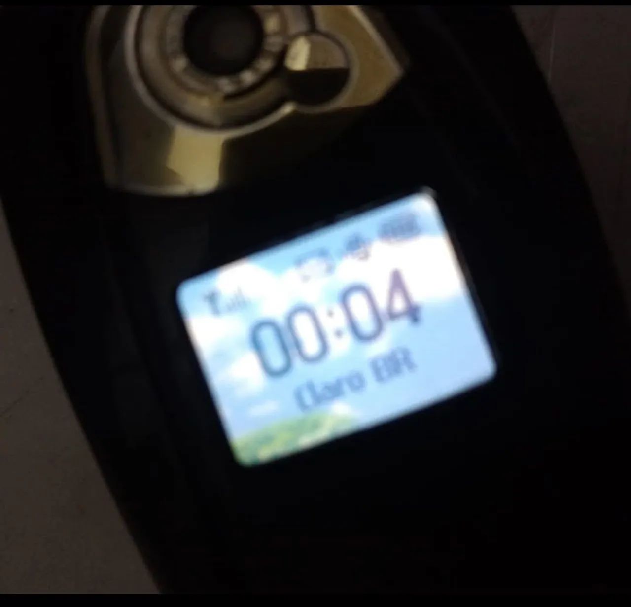 LG MG220 Black Flip pequeno celular antigo RELIQUIA impecável  - Foto 6